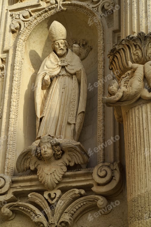 Preview: Lecce, Apulia, Italy: historic buildings in the cathedral square