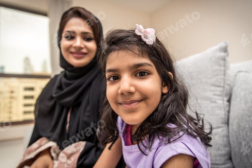 Preview: Arabian family at home