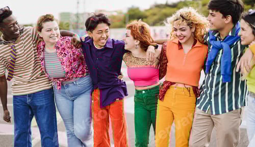 Preview: Young diverse friends having fun together outdoor - Concept of multiracial people