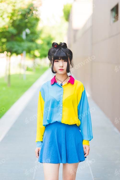 Preview: Young asiatic woman outdoor