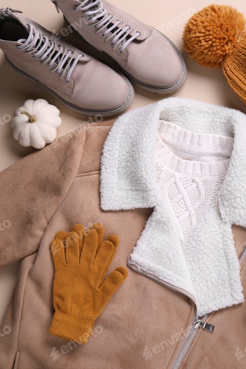 Preview: Fall fashion. Layout with woman's outfit, top view
