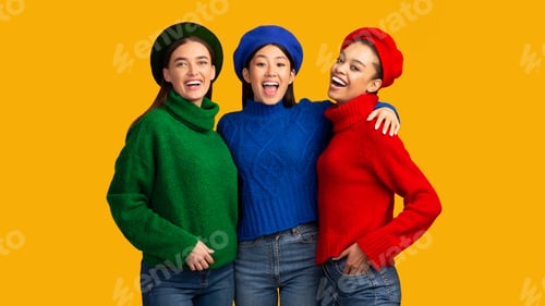 Preview: Three Happy Multiethnic Girls Embracing Standing In Studio, Panorama