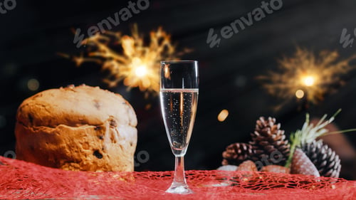 Preview: Panettone And Glasses Of Champagne with sparkle