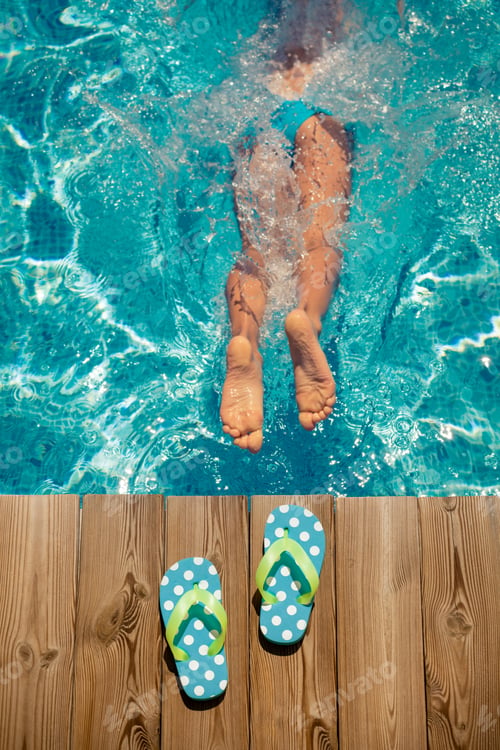 Preview: Child having fun on summer vacation