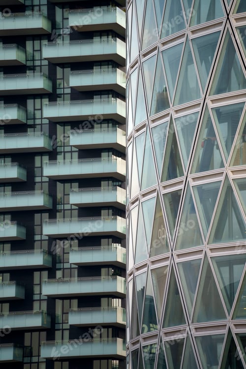 Preview: Milan, Italy: modern buildings at Gae Aulenti square