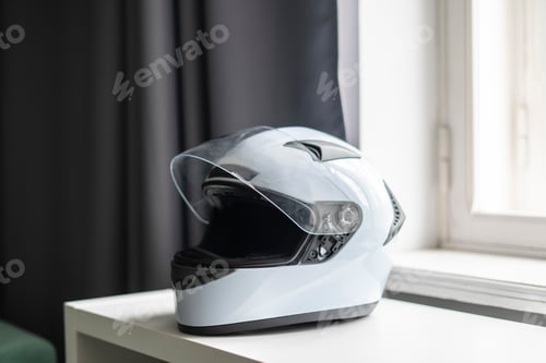 Preview: a white simple racing helmet for car motorsport use