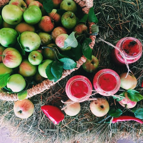Preview: Apples