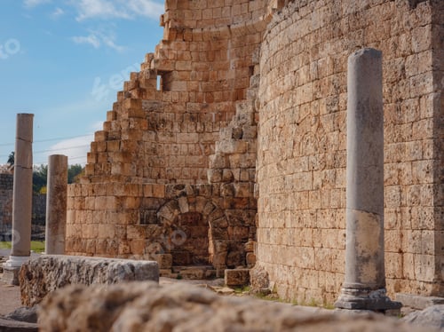 Preview: walk in Antalya Turkey on warm October afternoon, city Perge