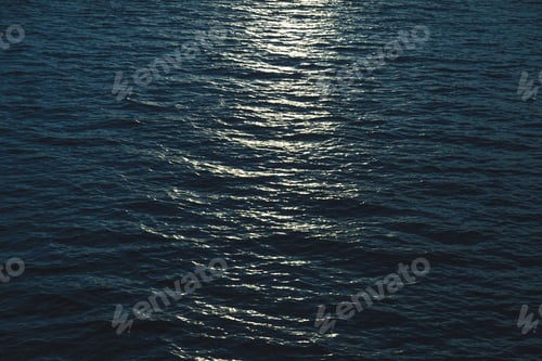 Preview: beautiful sea surface with moonlight reflection