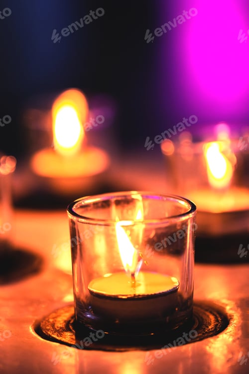 Preview: Candles in a row in Spa Zone