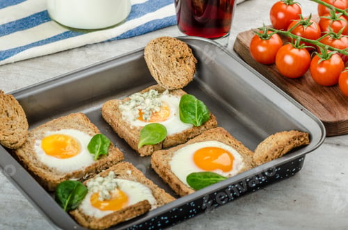 Preview: Baked Bull's-Eye Eggs