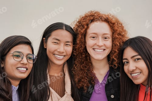 Preview: Portrait of young diverse women - Multiracial girls and friendship concept