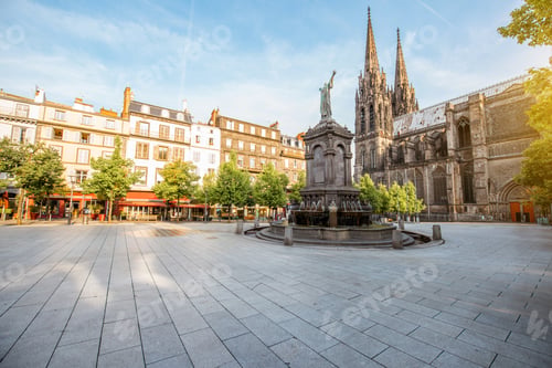 Preview: Cathedral in Clermont-Ferrand city
