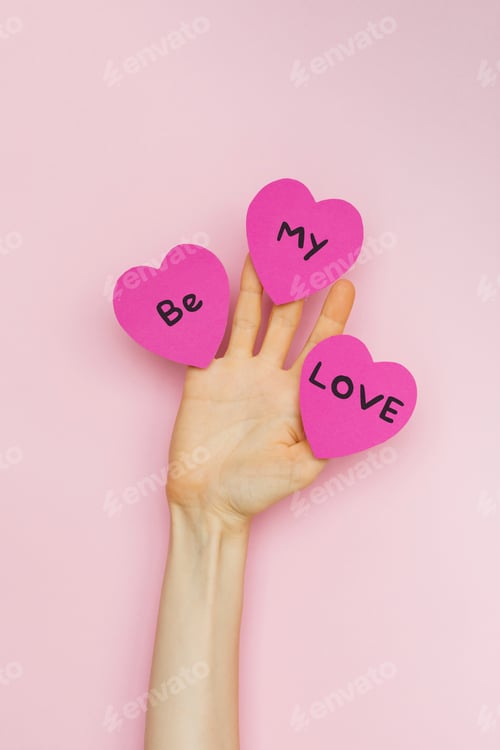 Preview: Hands and hearts