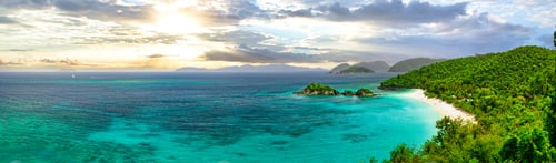 Preview: Tranquil scene of the Trunk Bay beach on Saint John island, Virgin Islands, United States