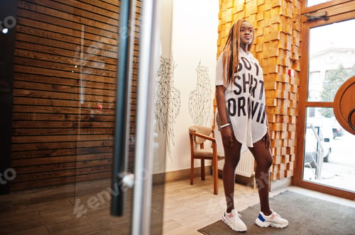 Preview: Beautiful african woman