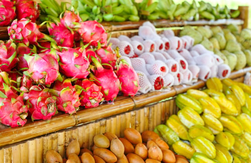 Preview: Open air fruit market in Thailand