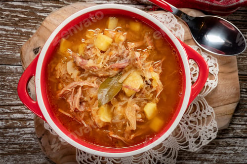 Preview: Traditional russian sour cabbage soup