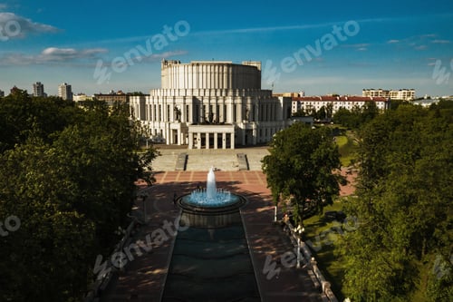 Preview: Top view of the building of the Bolshoi Opera and ballet theater and Park in Minsk.Public building