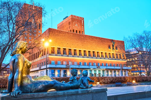 Preview: City Hall Radhuset
