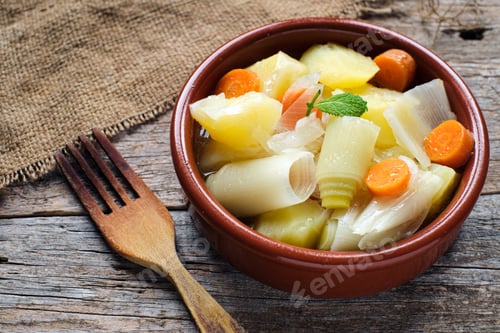 Preview: Leeks with potatoes and carrots