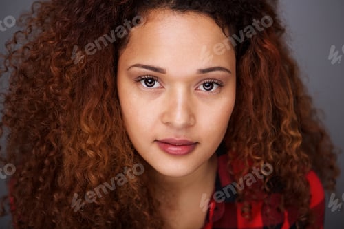 Preview: Close up young hispanic woman staring