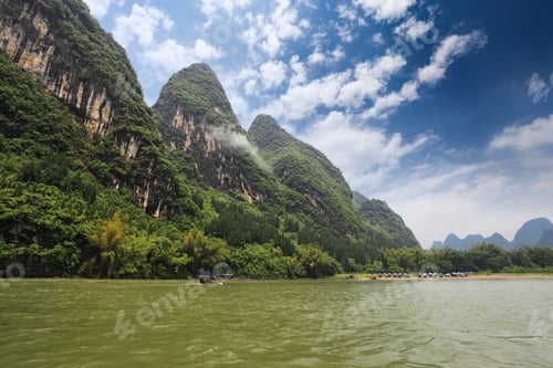 Preview: beautiful lijiang river scenery in guilin