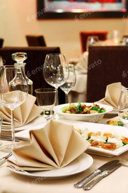 Preview: Banquet table with snacks