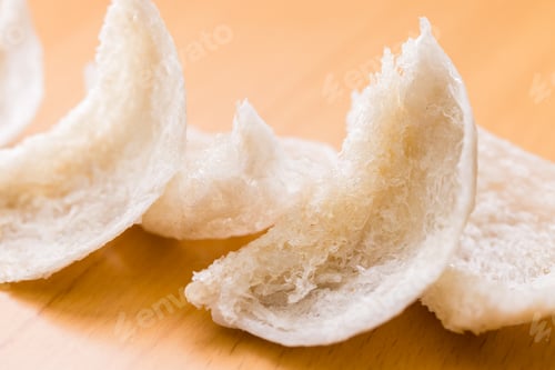 Preview: Dry bird nest close up
