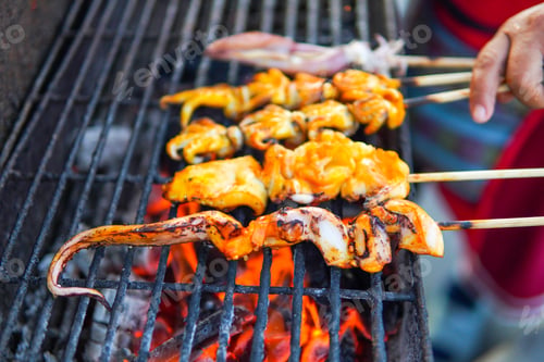 Preview: Grilled squid, Thai street food