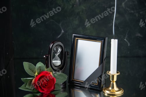 Preview: front view of fireless candle with picture frame on black background funeral war death