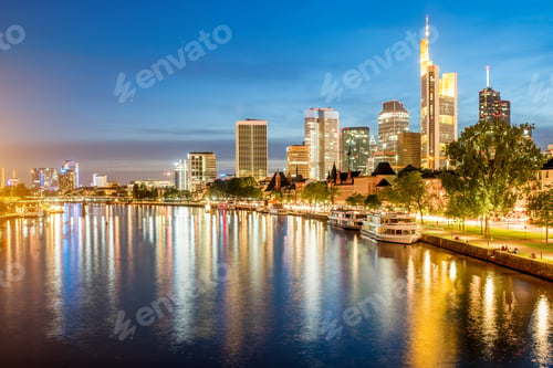 Preview: Night view on the illuminated cityscape in Frankfurt