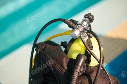 Preview: Oxygen tank at the poolside, scuba gear