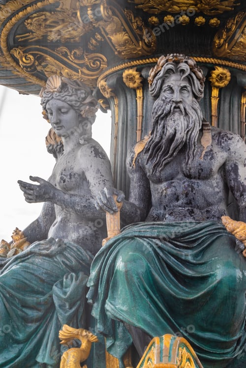Preview: Fontaine Place de la Concorde in Paris France