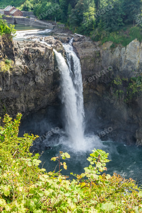 Preview: Glorious Snoqualmie Falls In Washington State.
