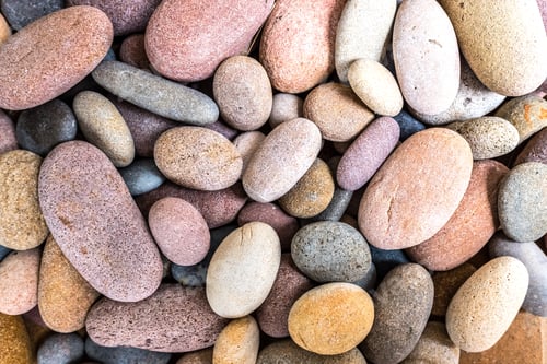 Preview: Round beach rocks to decorate the home.