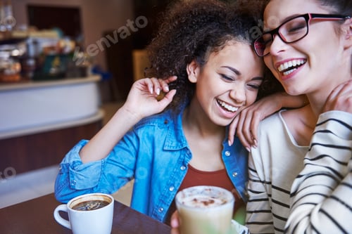 Preview: So much fun gives us friendship