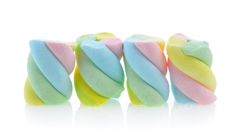 Preview: Marshmallows isolated on white background