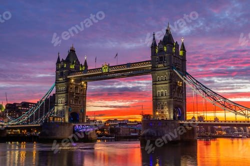 Preview: Tower Bridge in London, UK at sunset