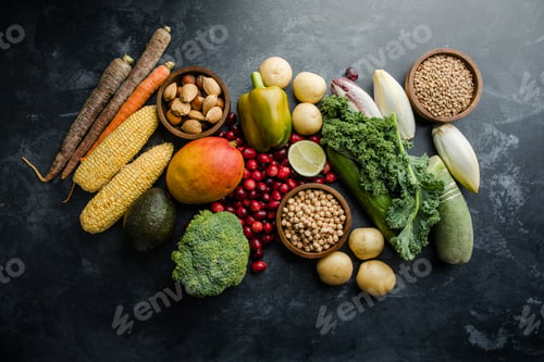 Vista previa: Fresh vegetables, legumes and fruits rich in vitamins — healthy vegan ingredients