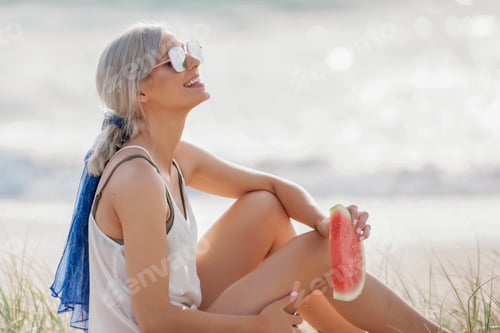 Preview: Watermelon on the Beach