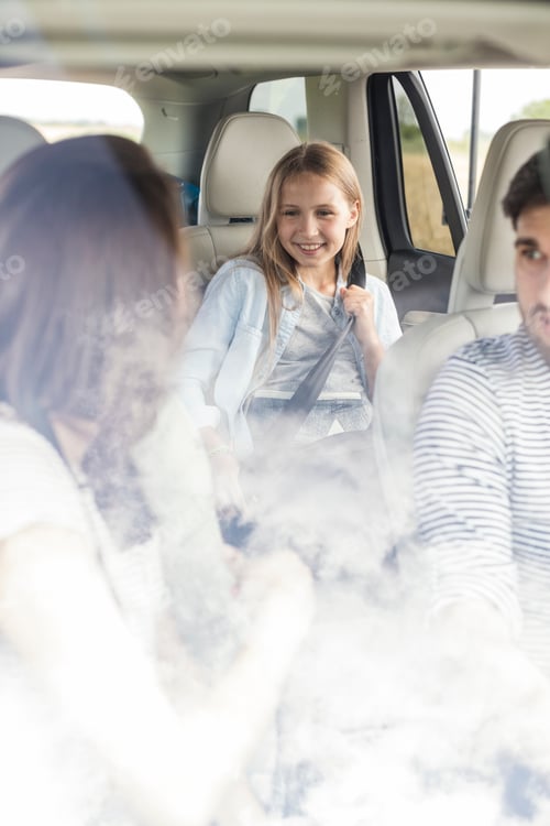Preview: Parents doing a road trip with daughter