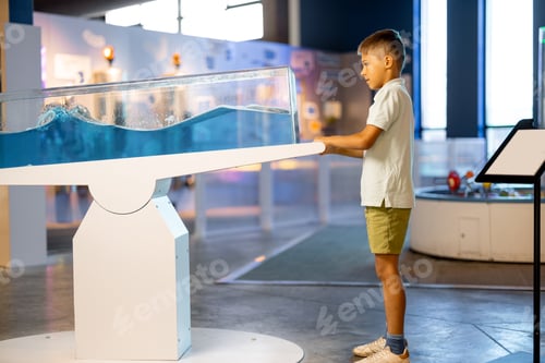 Preview: Little boy visits a science museum