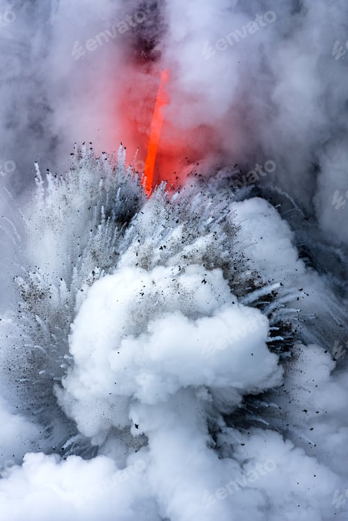 Preview: Lava tube flowing into ocean in Hawaii at dawn