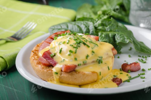 Preview: Egg benedict delish food, crispy bacon