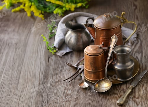 Preview: copper vintage dishes on a wooden table
