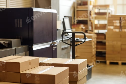 Preview: Boxes in Warehouse