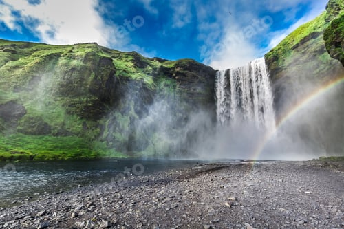 Preview: Wonderful waterfall Skogafoss in Iceland