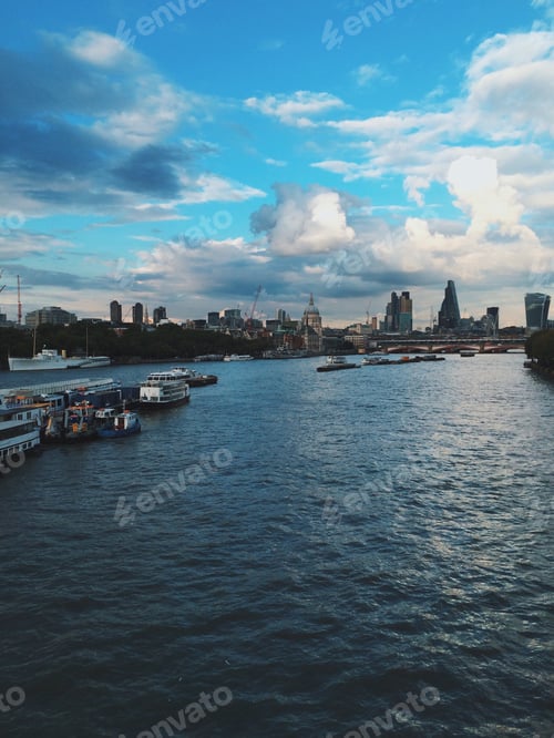 Preview: Waterloo Bridge London