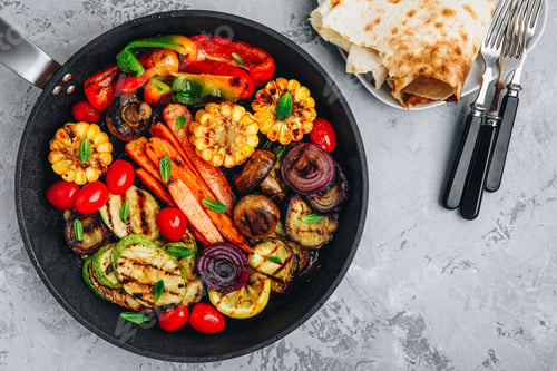 Preview: Grilled Vegetable Platter with Zucchini, mushrooms, eggplant, carrots